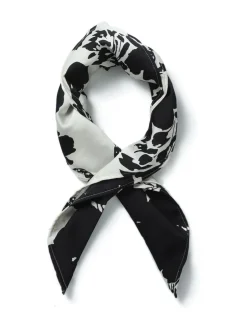 Aela Black and White Bandana Scarf