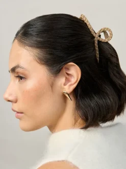 Aela Cream Cushion Cut Hair Claw