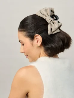 Aela Cream Tweed Polka Dot Bow Claw