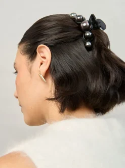 Aela Sphere Black Hair Claw