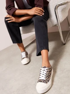 Animal - Luipaardprint - Friends Like These Canvas Flatform Lace Up Casual Low Top Trainers