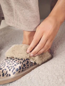 Animal - Suède muiltjes met voering van imitatiebont