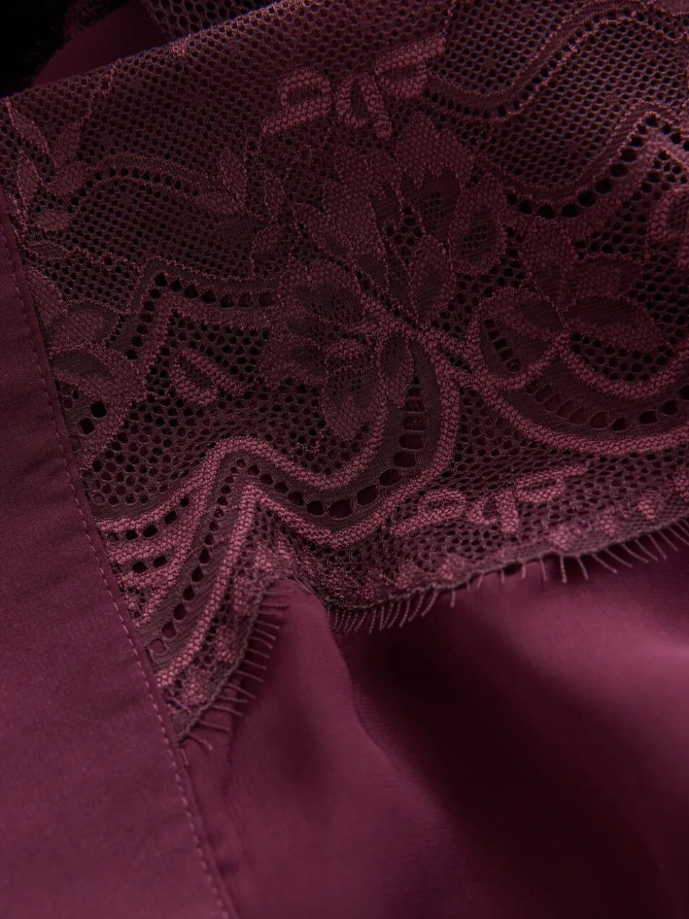 B By Ted Baker Burgundy Lace Chiffon Robe