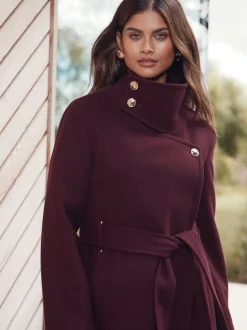 Bessenrood - Lipsy asymmetrische jas met trechterhals en riem