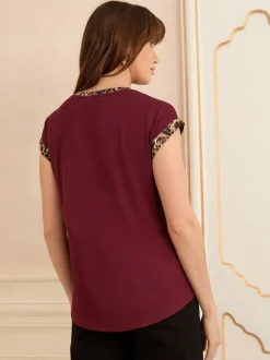 Bessenrood - Love & Roses Print Satin Front Jersey Back Crew Neck Blouse