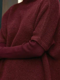 Bessenrood - Ribbed Mock Layer Poncho