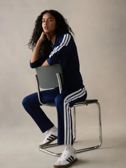 Blauw - adidas Essentials trainingspak met 3 strepen