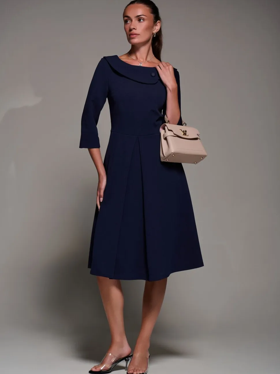 Blauw - Jolie Moi Buttoned Fold Collar Midi Dress