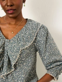 Blauw gebloemd - FatFace Blouse