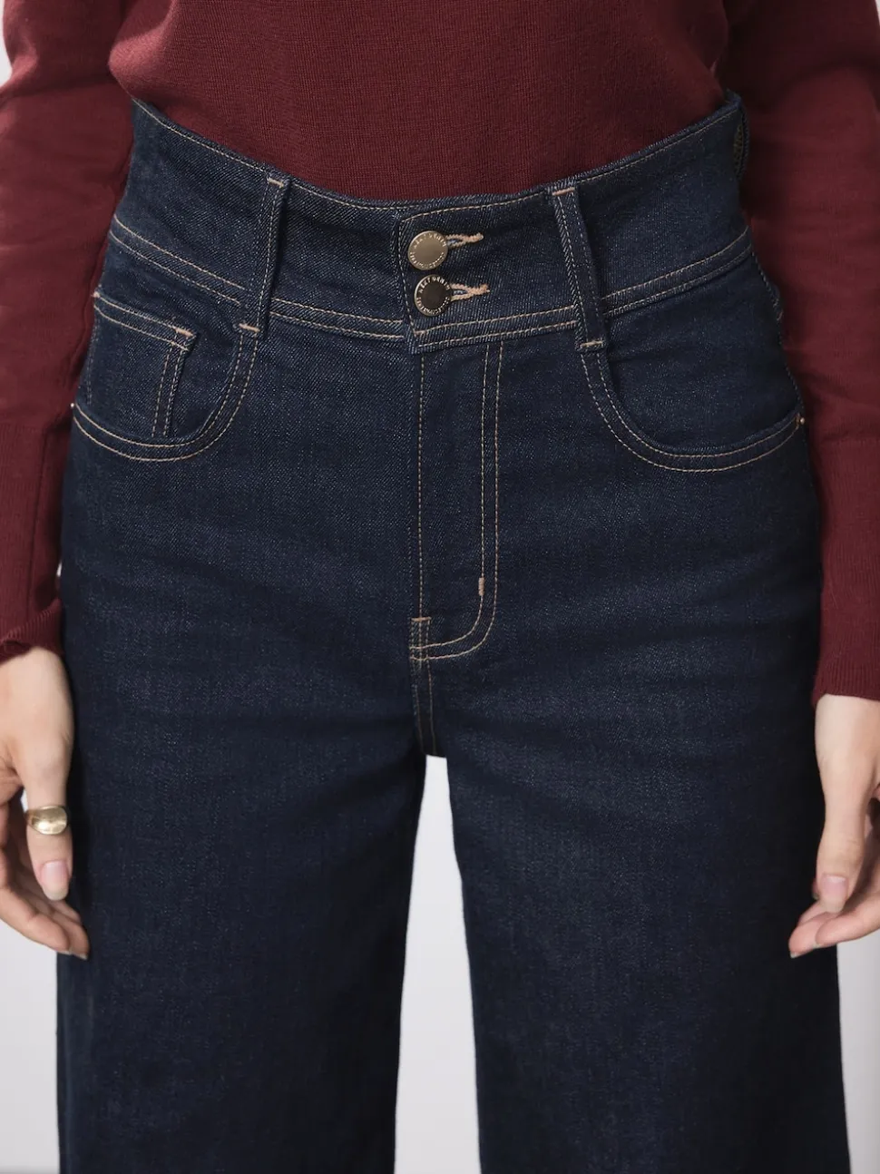 Blauw met wassing - High Rise stretchy Jeans met wijde pijpen