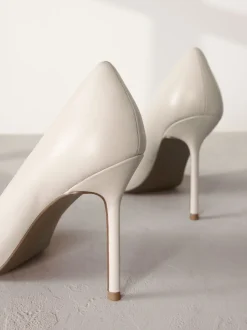 Bone wit - Leren spitse pumps