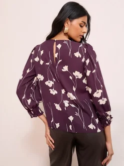Bordeauxrode Bloemenprint - Friends Like These - Blouse met gerimpelde manchetten en 3/4 mouwen