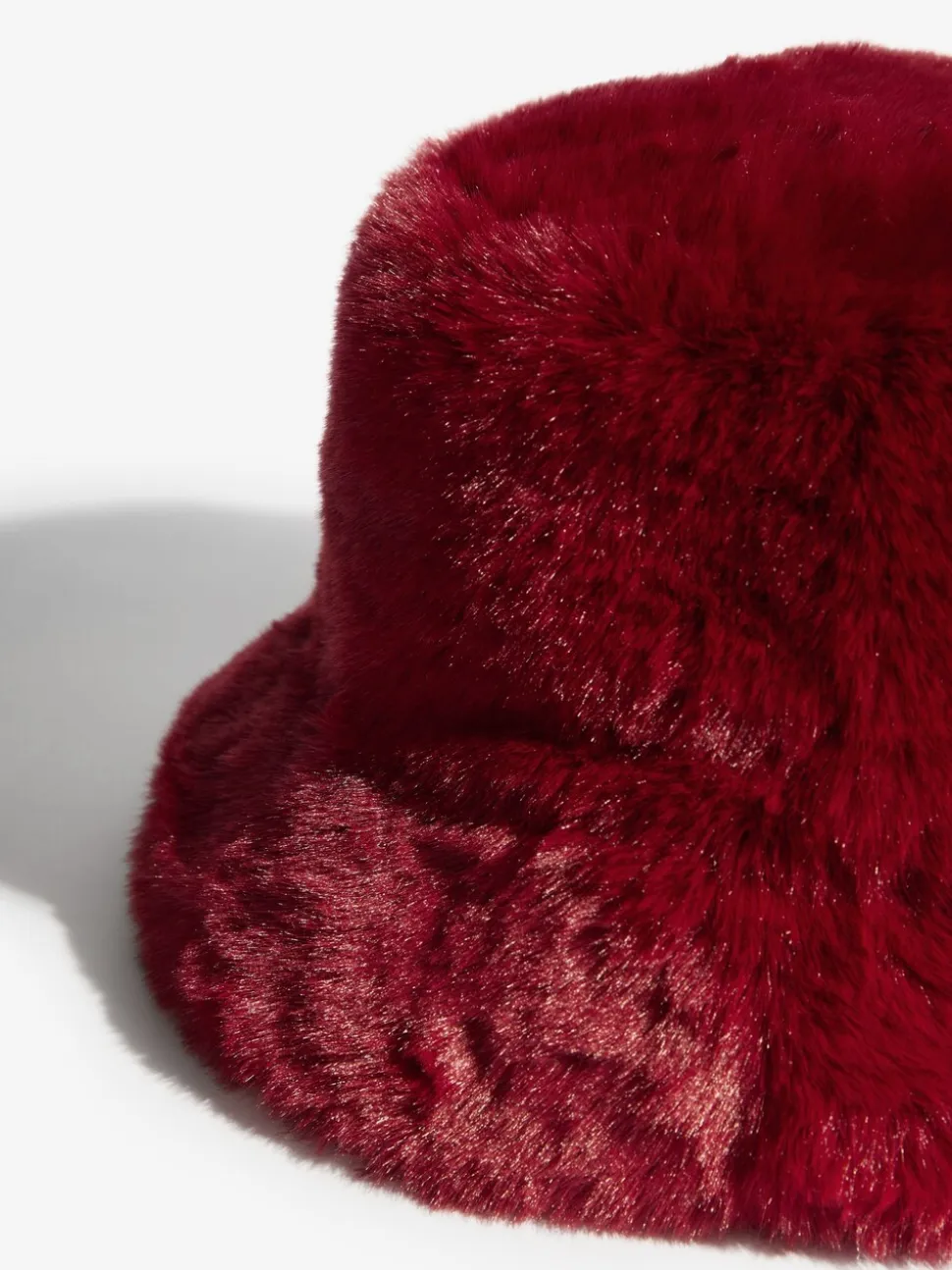Bordeauxrood - Friends Like These Faux Fur Bucket Hat
