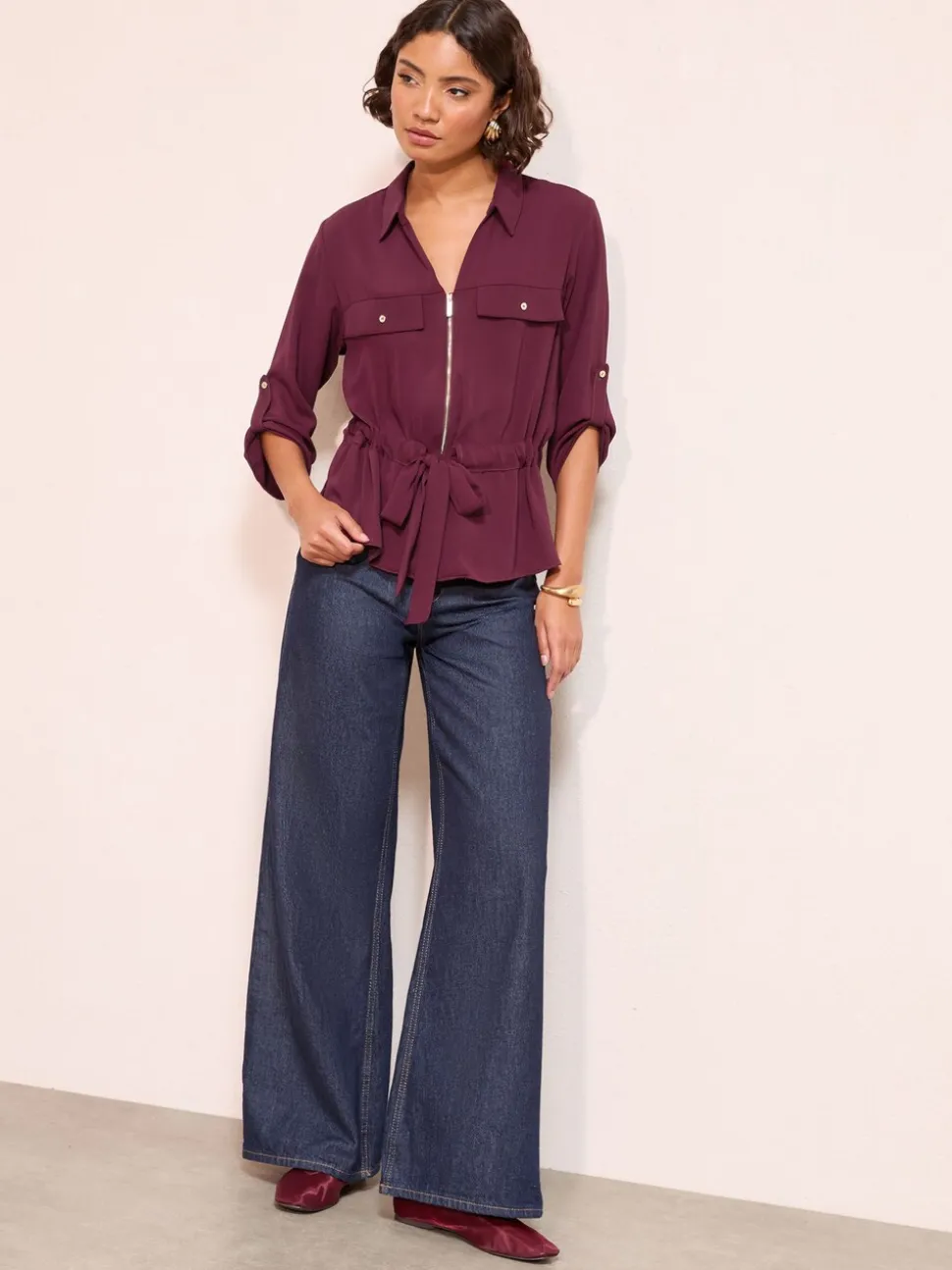 Bordeauxrood - Friends Like These Utility Style Tie Waist Shirt