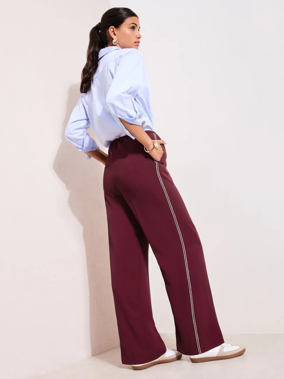 Bordeauxrood - Friends Like These Crochet Trim Wide Leg Trousers