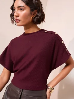 Bordeauxrood - Friends Like These Button Detail Short Sleeve Top