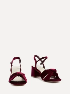 Bordeauxrood - Linzi - Charlotte sandalen met blokhak en strik aan de voorkant