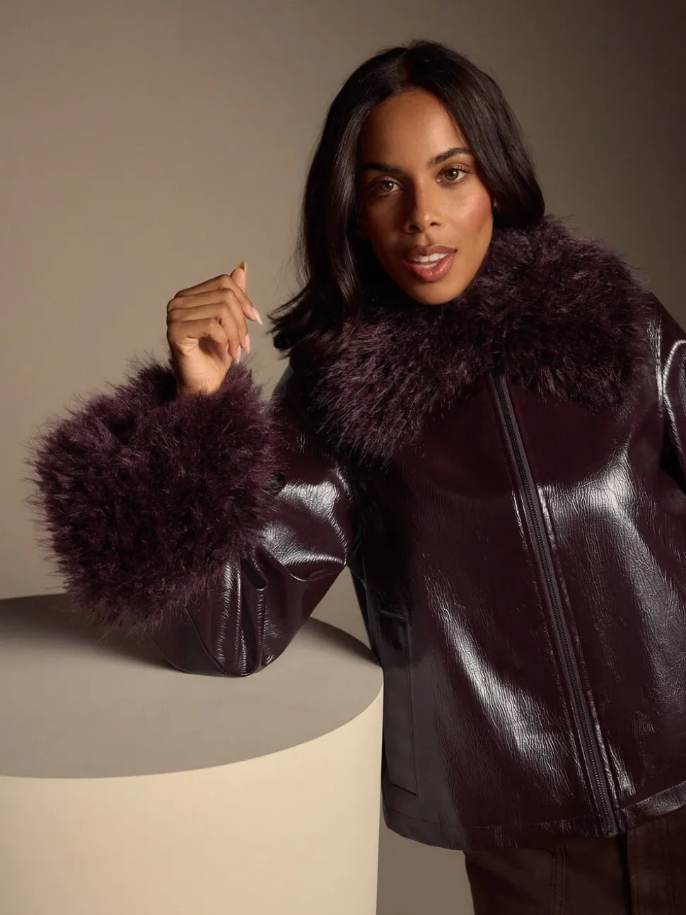 Bordeauxrood - PU Jacket with Faux Fur Trims