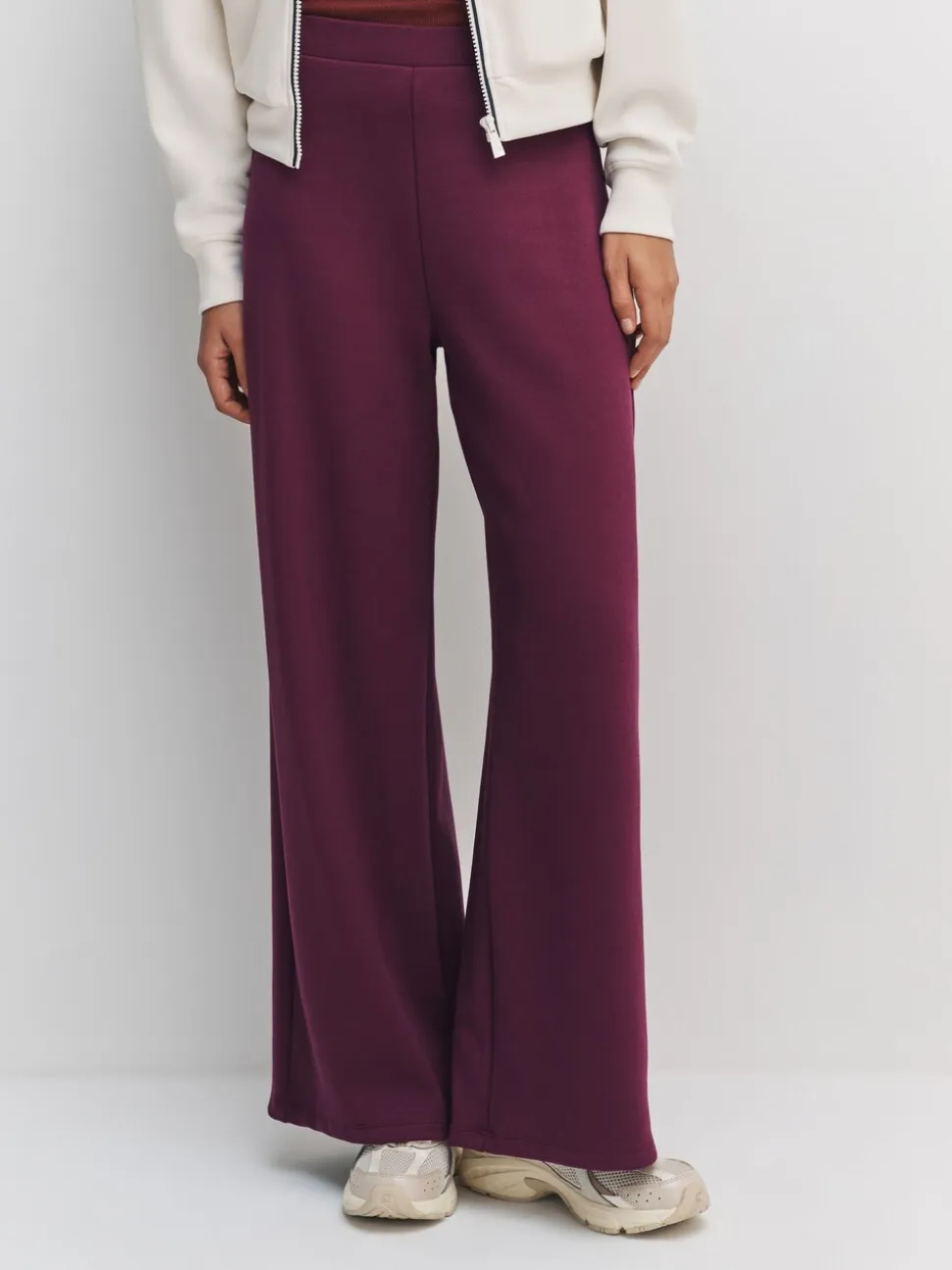 Bordeauxrood - Wide Leg Compact Trousers