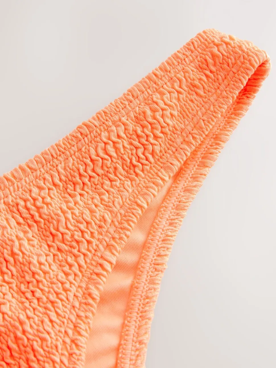 Bright Orange Crinkle - Hoog uitgesneden bikinibroekje