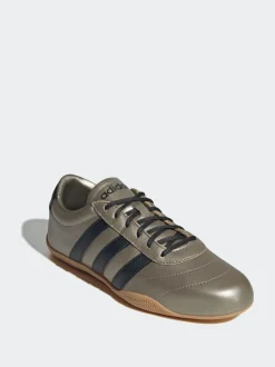 Bruin - adidas Grand Court Lo Trainers