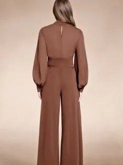 Bruin - HotSquash jumpsuit met wijde pijpen en blousonmouwen