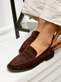 Bruin - Linzi Precise Classic Loafers With Front Tab