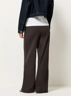 Bruin - PixieGirl Petite - Broek van scubacrêpestof met wijde pijpen