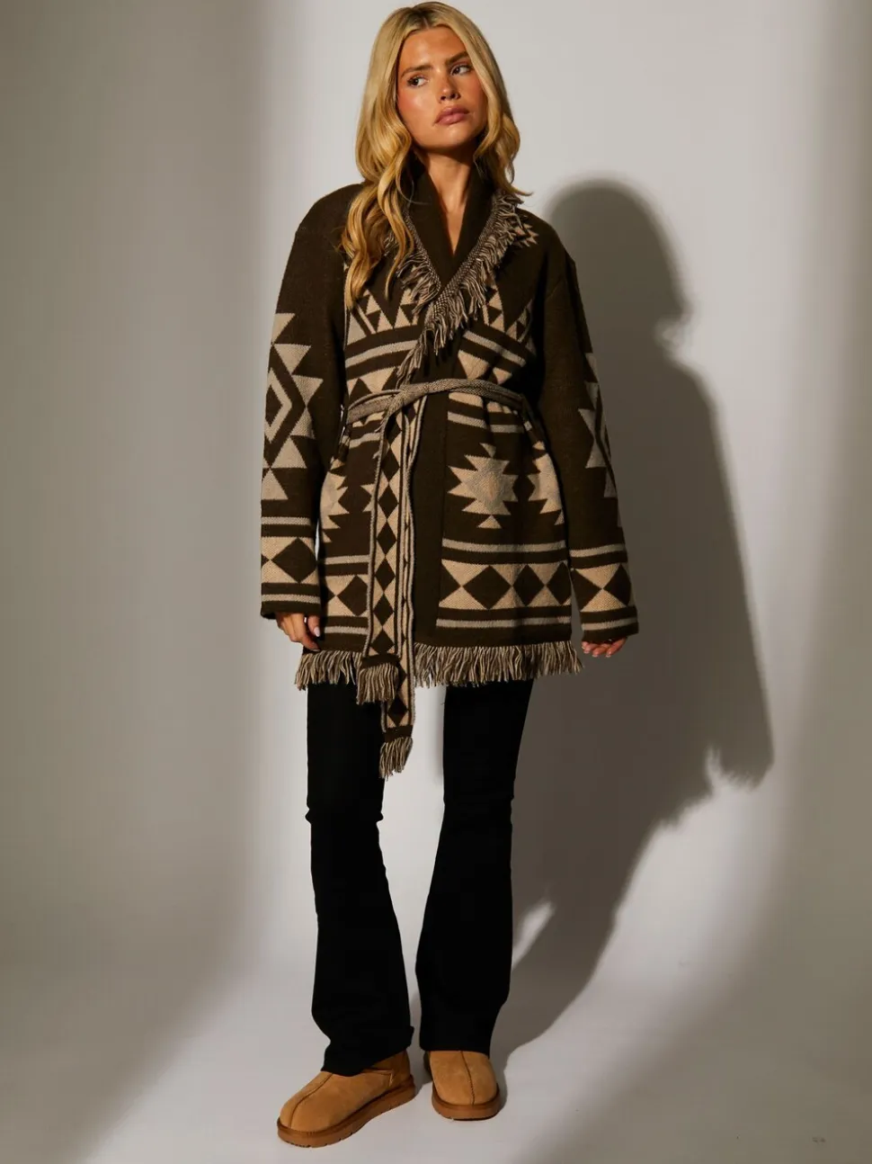 Bruin - South Beach Jacquard Wasit Tie Knitted Fringe Cardigan