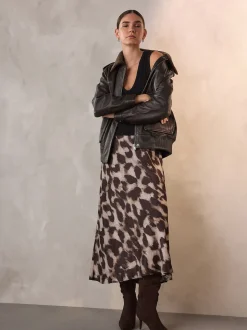 Bruin met dierenprint - Satijnen midirok