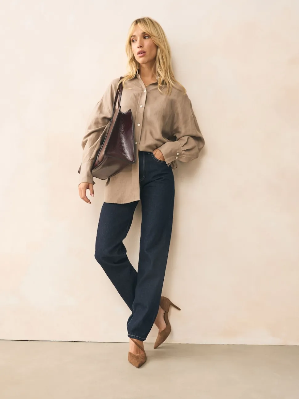 Bruin suède - Premium Leather Asymmetric Court Heels