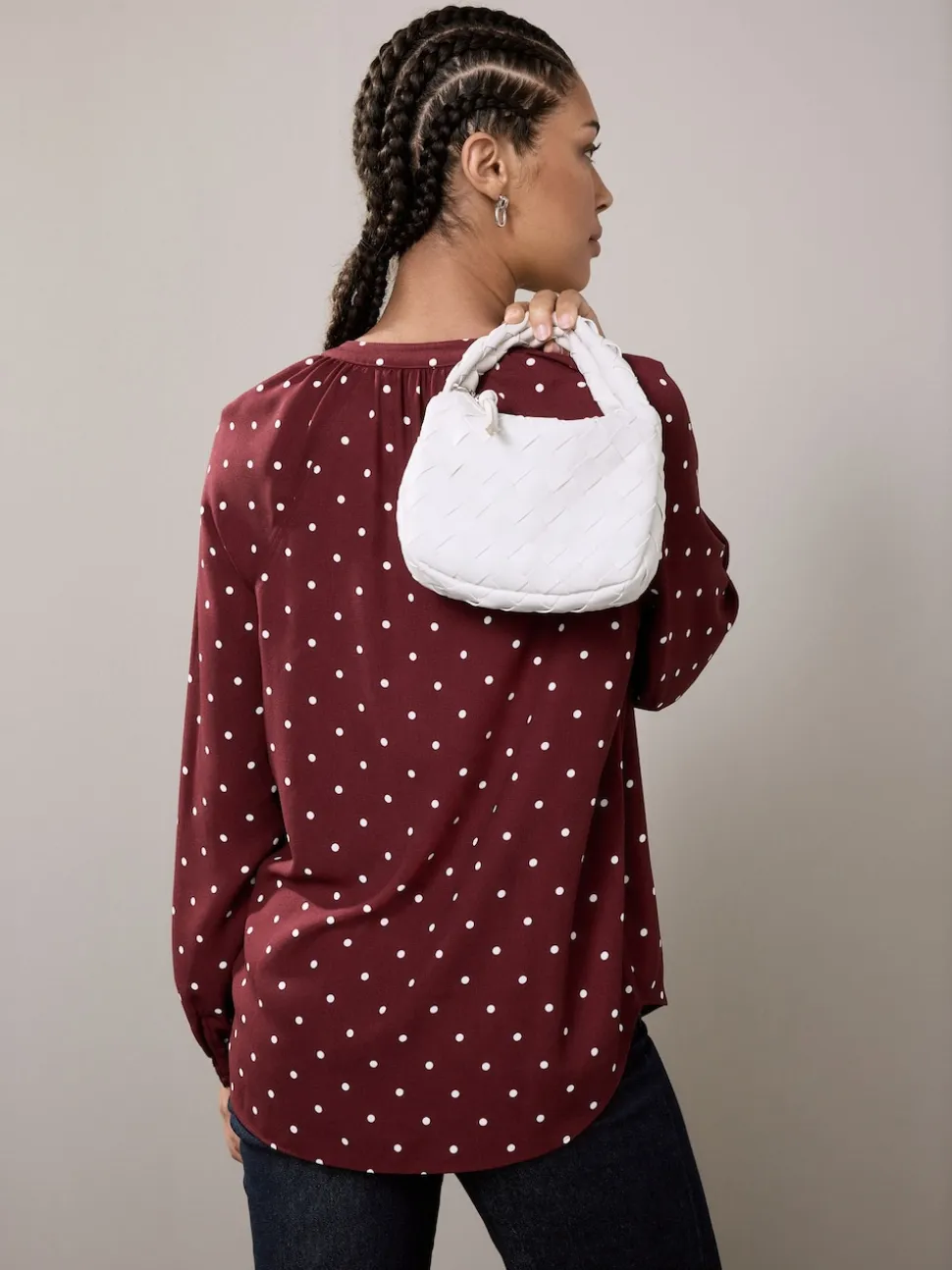Burgundy Red Polka Dot - Blouse met V-hals en lange mouwen