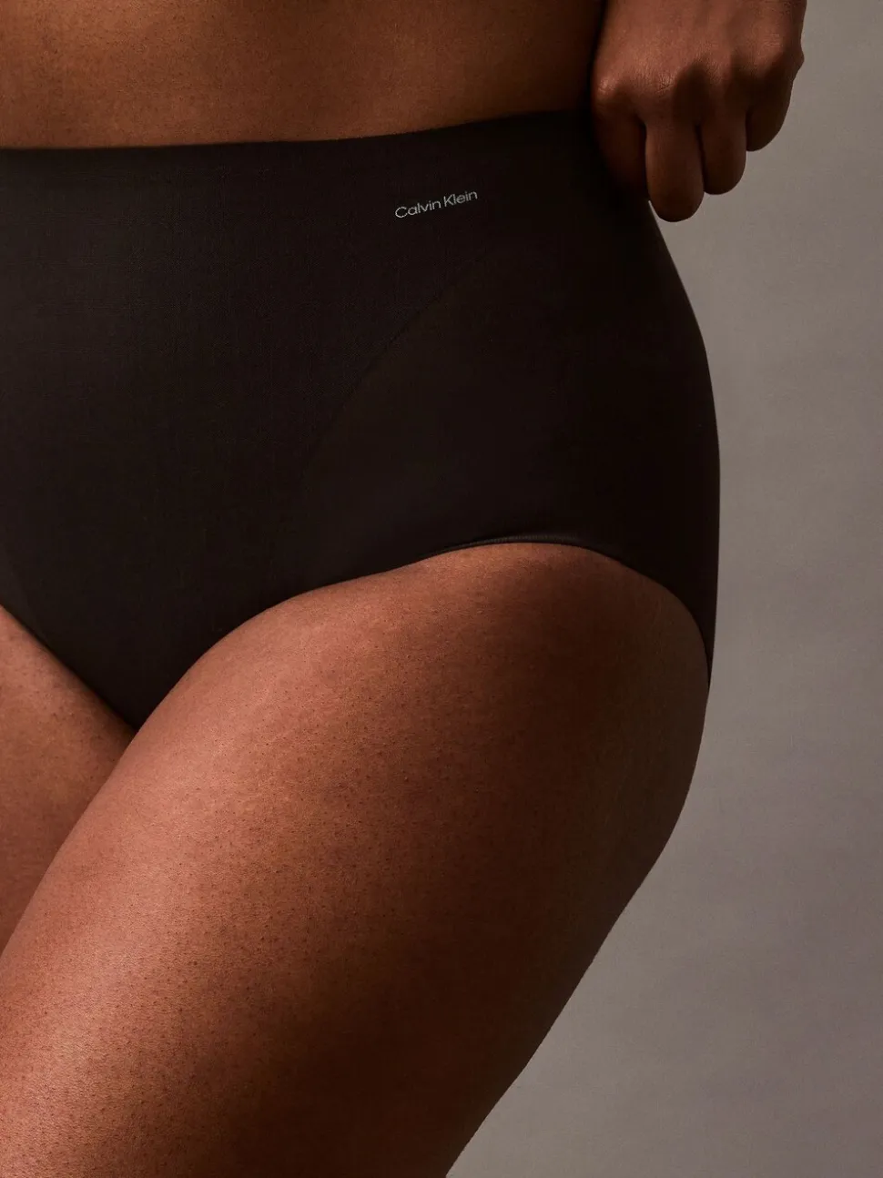 Calvin Klein Sculpted Shapewear Briefs - Stay Put Mesh