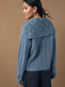 Chambray blauw - Ribbed Knit Jumper With Crochet Sailor Collar