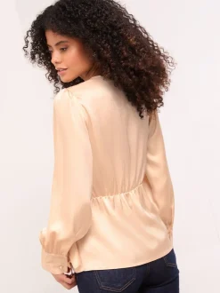 Champagne-goud - Lipsy Satin Hardware Detail Wrap Top