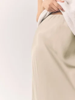 Champagne-goud - Satijnen midirok