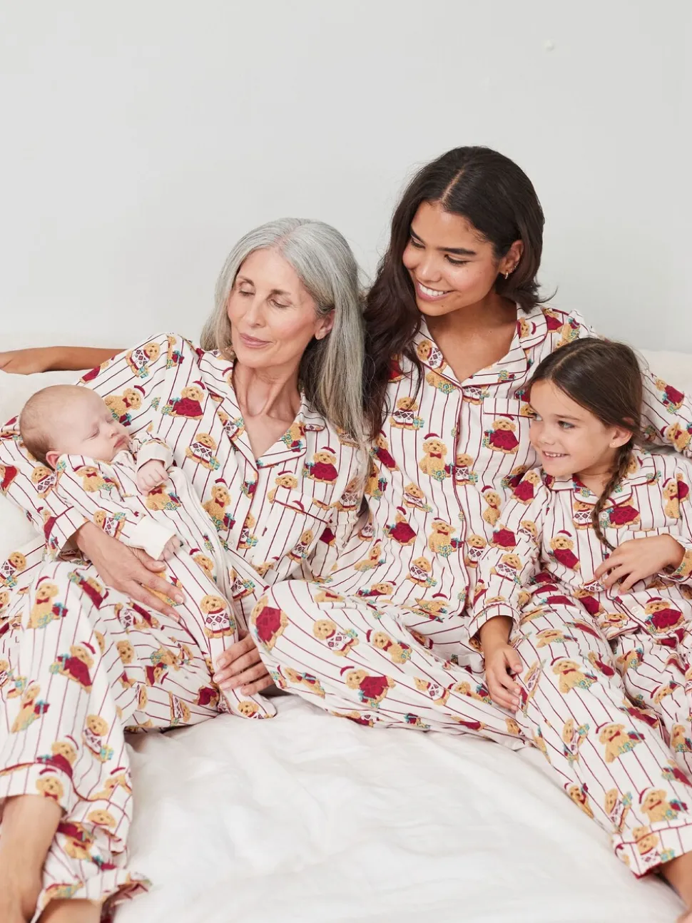 Chelsea Peers Cotton Chip the Christmas Cockapoo Dog Print Long Pyjamas Set