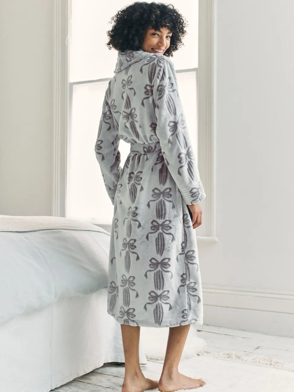 Chelsea Peers Fleece Burnout Ribbon Bow Long Dressing Gown