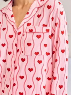 Chelsea Peers Wavy Stripe Heart Print Long Pyjamas Set