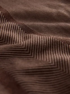 Chocolade nude - Vormgevende naadloze slip voor gladdere dijen met stevige buikcorrectie