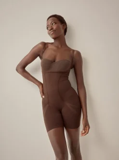 Chocolade nude - Wear Your Own Bra - Body met sterke buikcorrectie