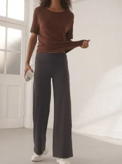 Chocoladebruin - Active Ultimate Wijde pijpen Broek