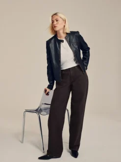 Chocoladebruin - Baggy jeans met wijde pijpen en halfhoge taille
