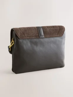 Chocoladebruin - Crossbodytas met imitatie krokodillenleer