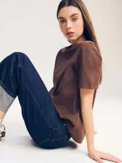 Chocoladebruin - Dik T-shirt met ronde hals en korte mouwen