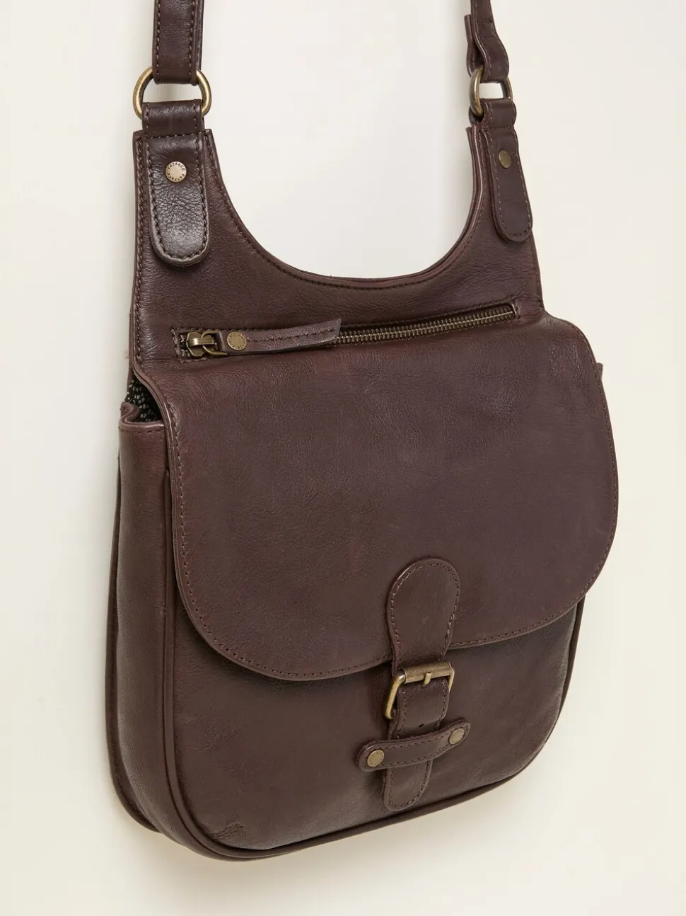 Chocoladebruin - FatFace Oiled Crossbodytas