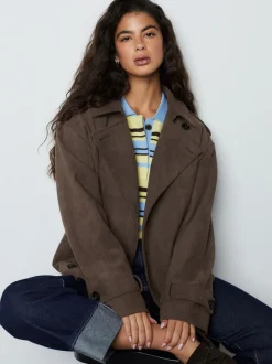 Chocoladebruin - Faux Suede Cropped Trench Coat