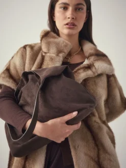 Chocoladebruin - Faux Suede Slouchy Shoulder Bag