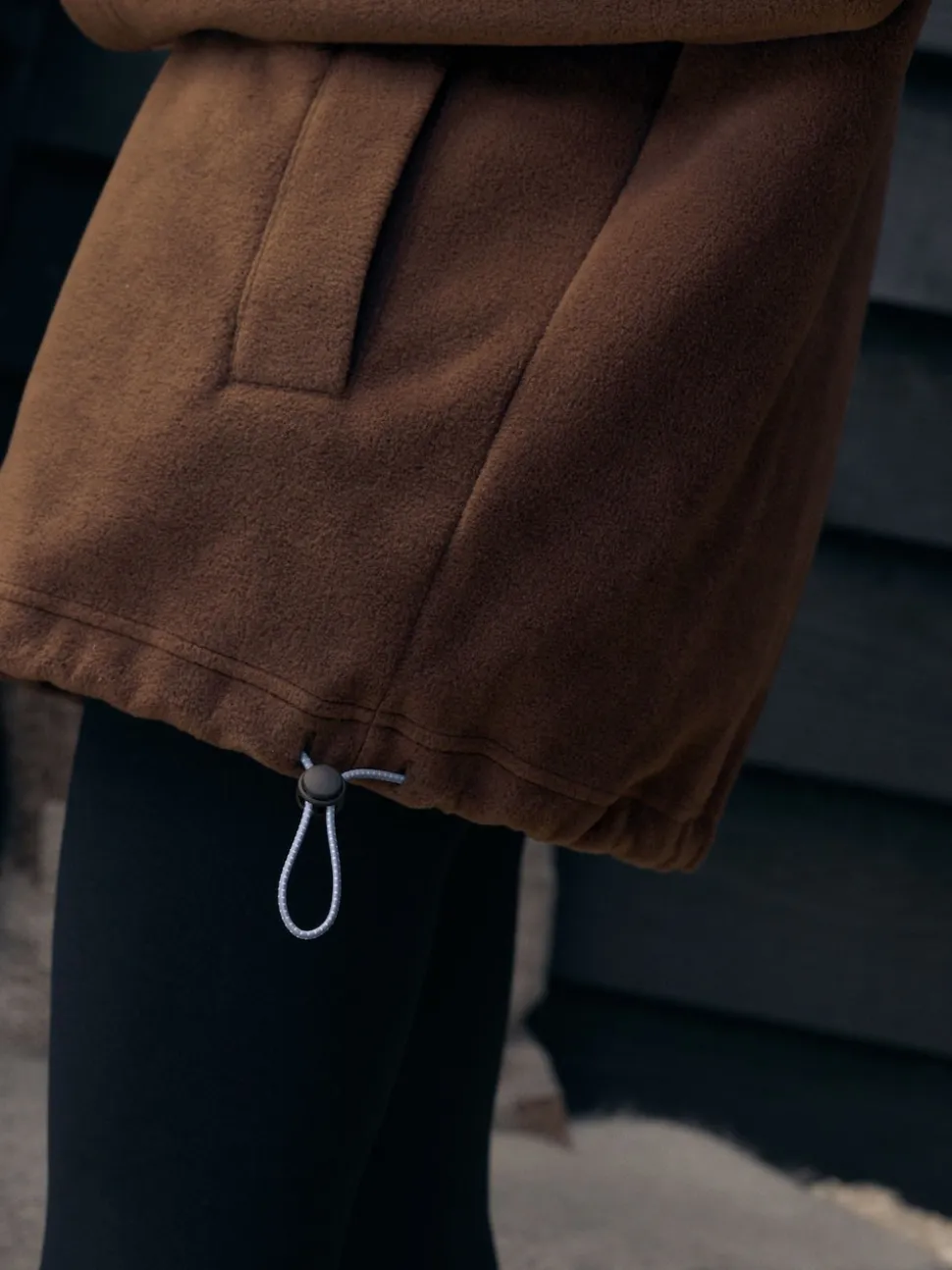 Chocoladebruin - Fleece trui met korte rits