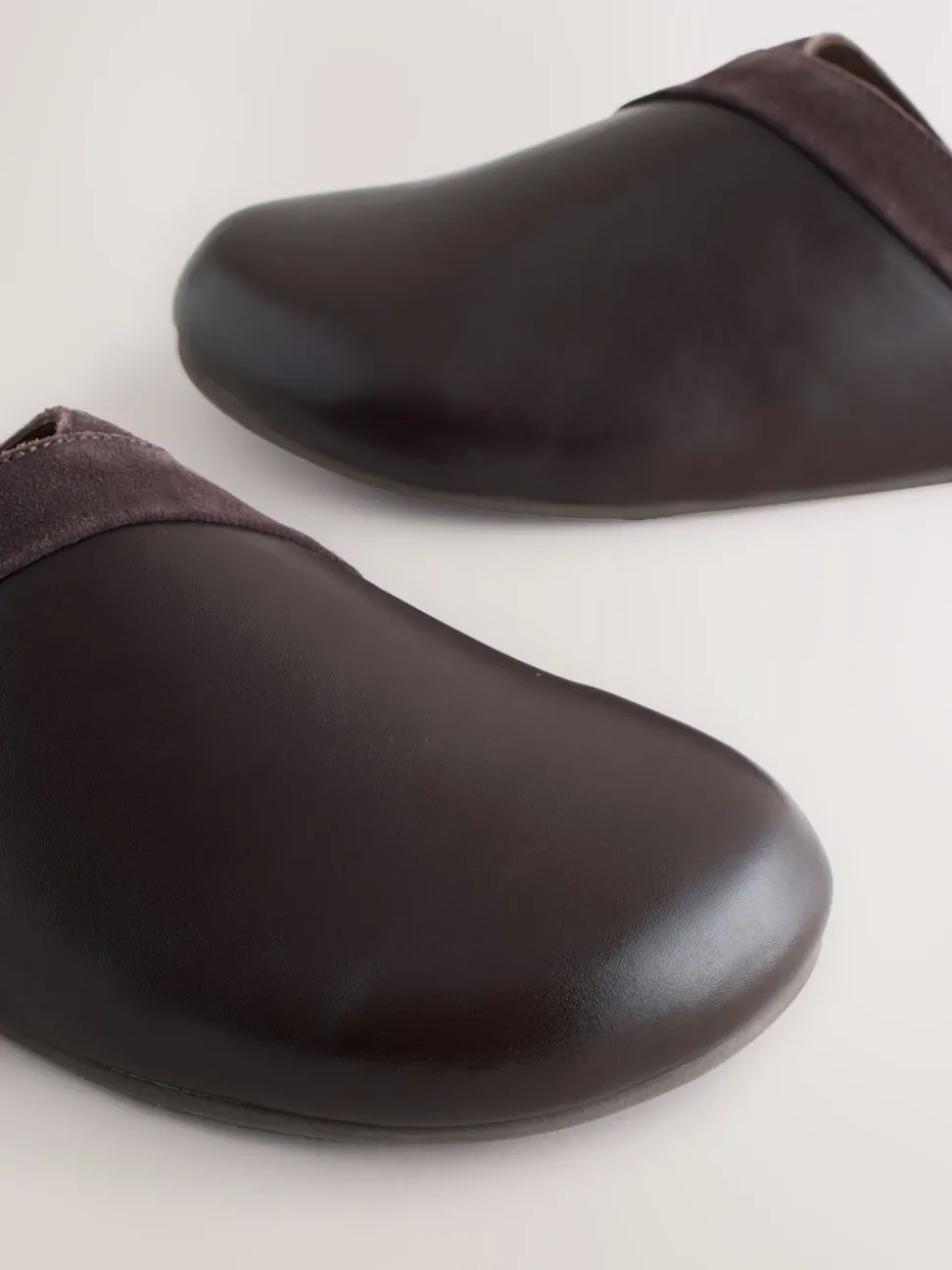 Chocoladebruin - Forever Comfort Leather Clean Footbed Clogs